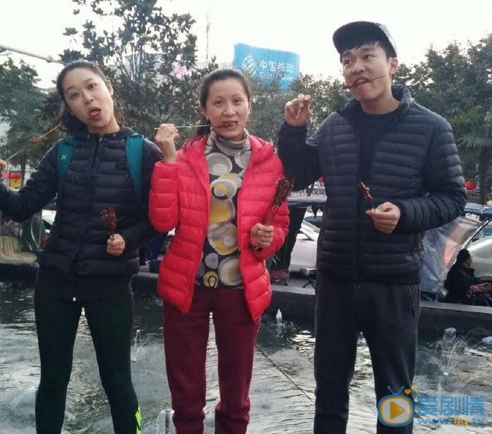 杨旸与人合照 杨旸高清写真_杨旸高清剧照
