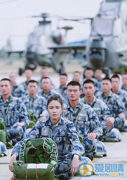 张蓝心《真正男子汉》节目照 张蓝心高清写真_张蓝心高清剧照