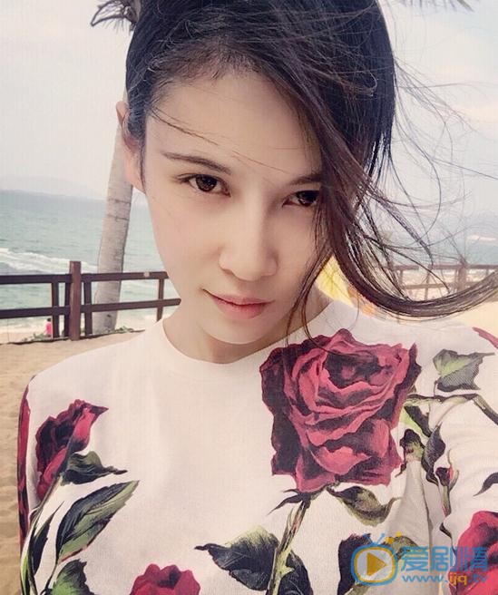 张蓝心生活照 张蓝心高清写真_张蓝心高清剧照