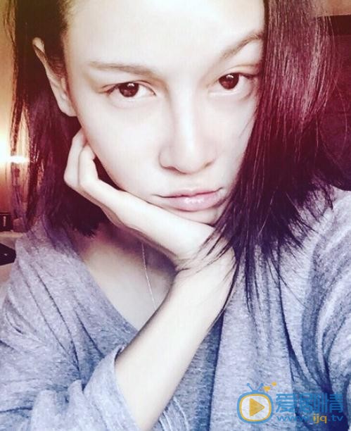 张蓝心生活照 张蓝心高清写真_张蓝心高清剧照