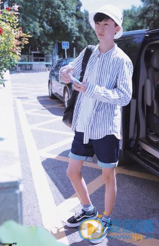 马嘉祺街拍照写真 马嘉祺高清写真_马嘉祺高清剧照
