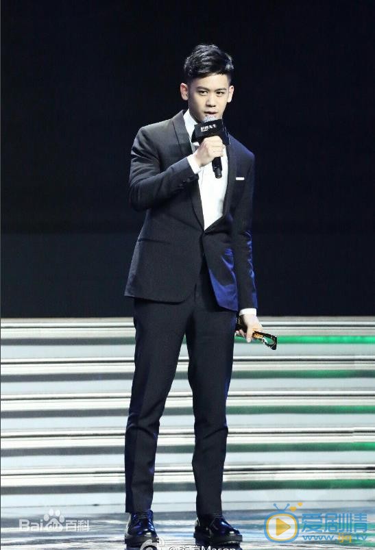 李淳活动照 李淳高清写真_李淳高清剧照