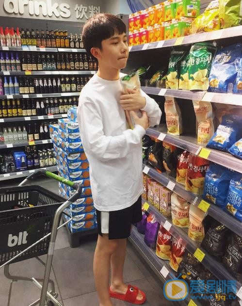 李俊濠生活照 李俊濠高清写真_李俊濠高清剧照