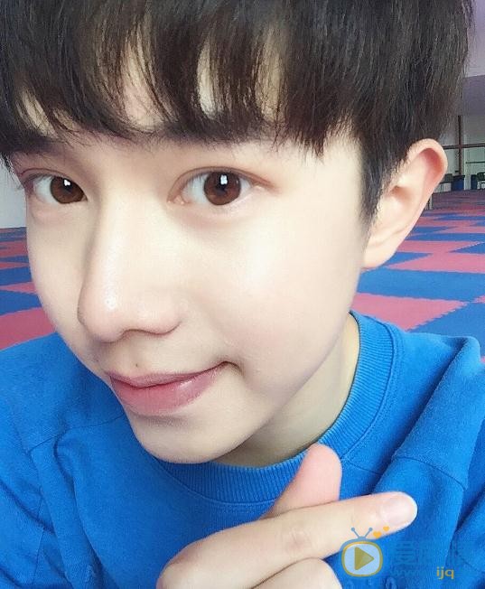 李俊濠生活照 李俊濠高清写真_李俊濠高清剧照