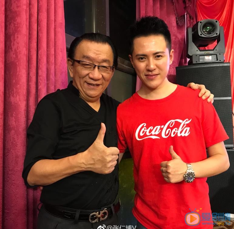 张仁博明星合照 张仁博高清写真_张仁博高清剧照