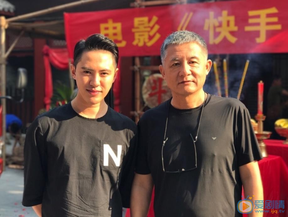 张仁博明星合照 张仁博高清写真_张仁博高清剧照