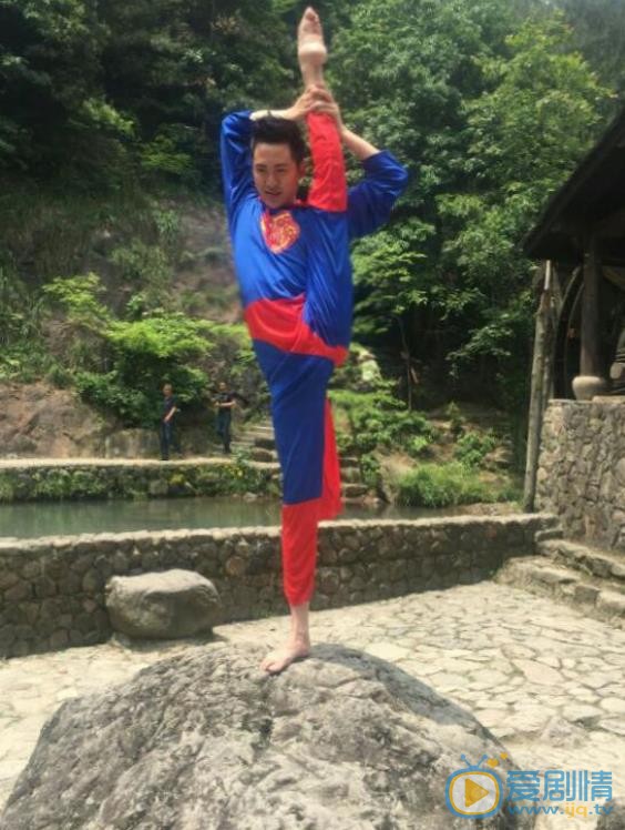 张仁博片场照 张仁博高清写真_张仁博高清剧照