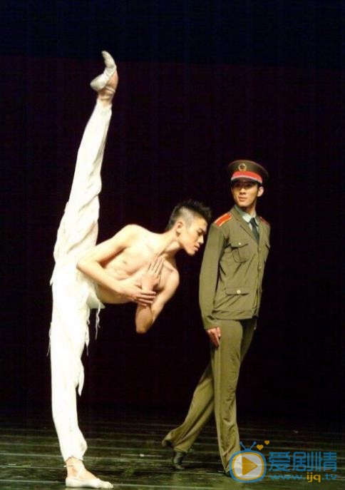 张仁博舞蹈写真照 张仁博高清写真_张仁博高清剧照