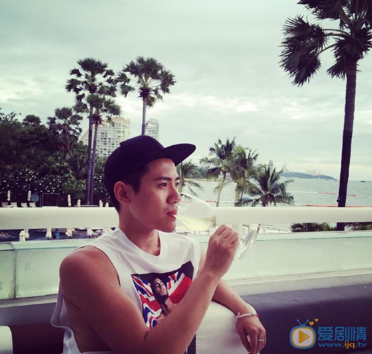 张仁博旅行照 张仁博高清写真_张仁博高清剧照