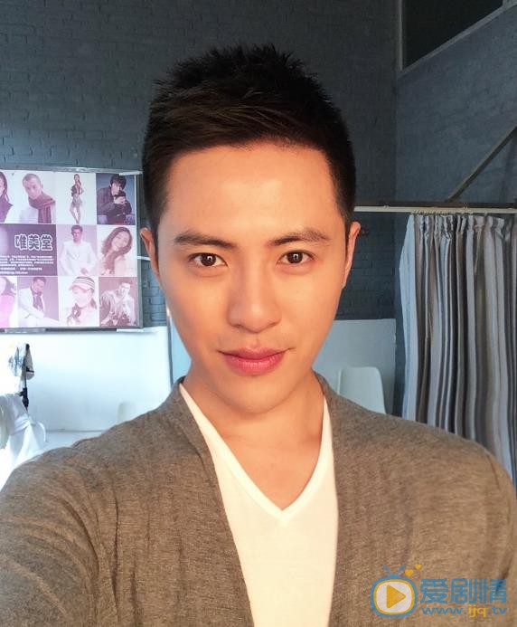 张仁博生活照 张仁博高清写真_张仁博高清剧照