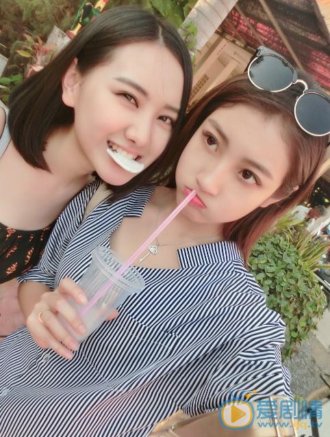 赵儒嫣与人合照 赵儒嫣高清写真_赵儒嫣高清剧照