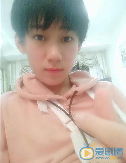 张真源生活照写真 张真源高清写真_张真源高清剧照