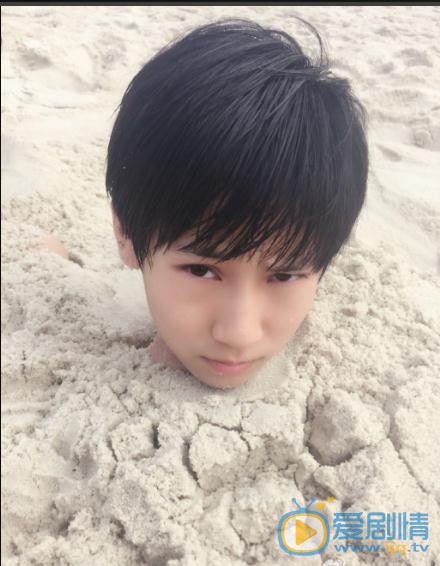 张真源生活照写真 张真源高清写真_张真源高清剧照
