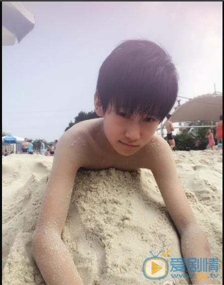 张真源生活照写真 张真源高清写真_张真源高清剧照