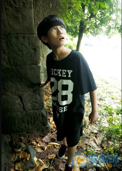 张真源生活照写真 张真源高清写真_张真源高清剧照