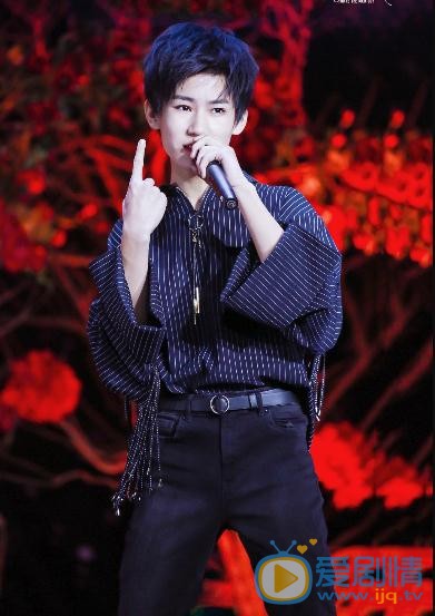 张真源演唱会写真