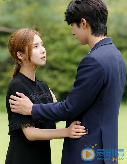 申世景《河伯的新娘》剧照 申世景高清写真_申世景高清剧照