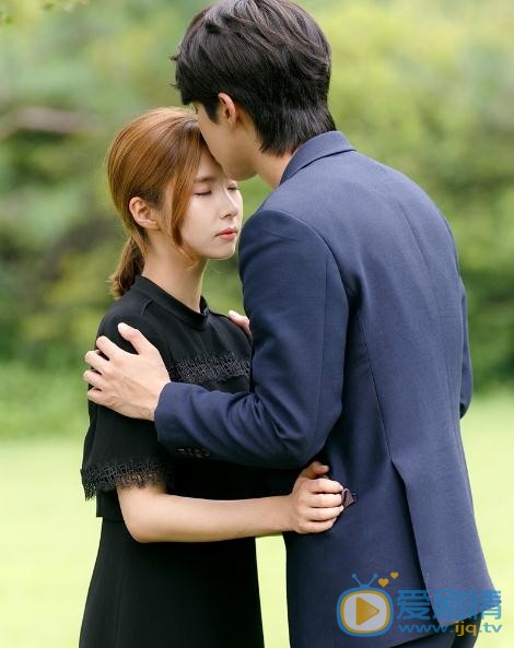 申世景《河伯的新娘》剧照 申世景高清写真_申世景高清剧照