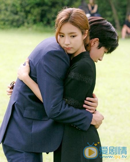 申世景《河伯的新娘》剧照 申世景高清写真_申世景高清剧照