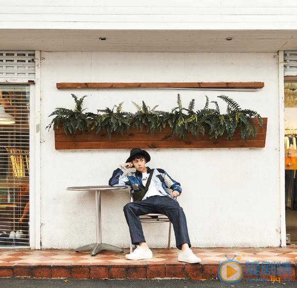 王加一写真 王加一高清写真_王加一高清剧照