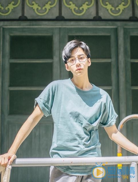 王加一写真 王加一高清写真_王加一高清剧照