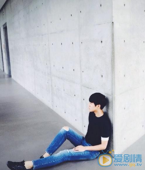 王加一写真 王加一高清写真_王加一高清剧照
