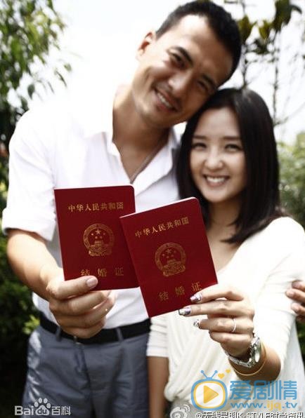 赫子铭和何洁亲密照 赫子铭高清写真_赫子铭高清剧照