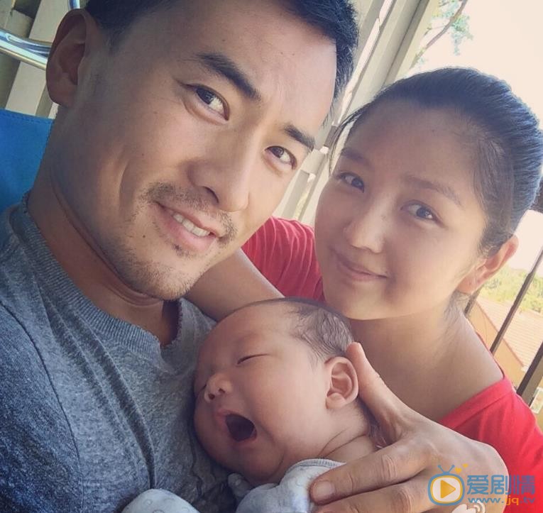 赫子铭和何洁亲密照 赫子铭高清写真_赫子铭高清剧照