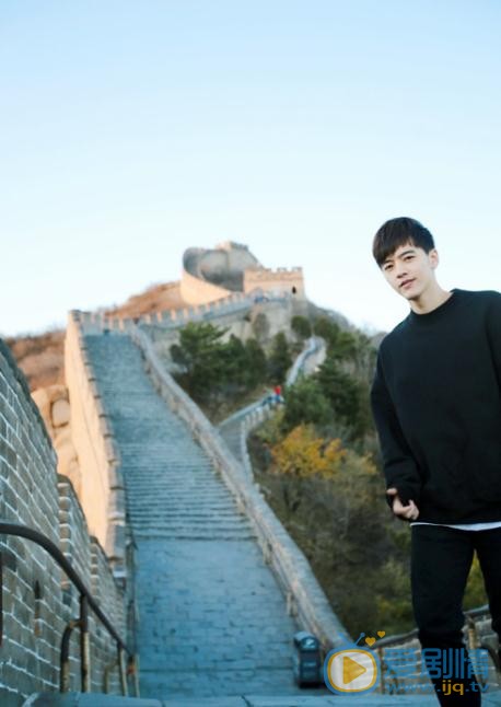 李宗霖街拍写真 李宗霖高清写真_李宗霖高清剧照