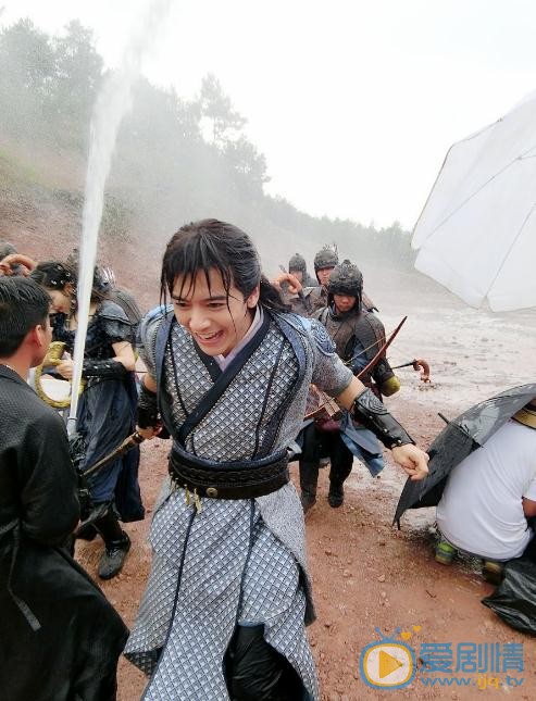 李宗霖片场照 李宗霖高清写真_李宗霖高清剧照
