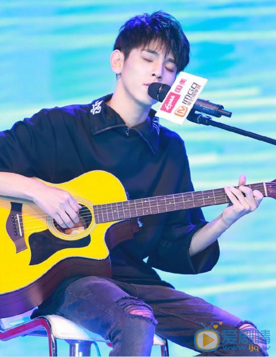 韩雍杰演唱会写真 韩雍杰高清写真_韩雍杰高清剧照