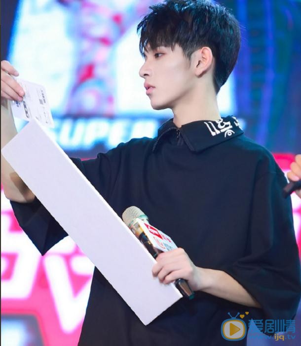 韩雍杰演唱会写真 韩雍杰高清写真_韩雍杰高清剧照