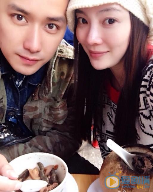 巫迪文和老婆合照 巫迪文高清写真_巫迪文高清剧照