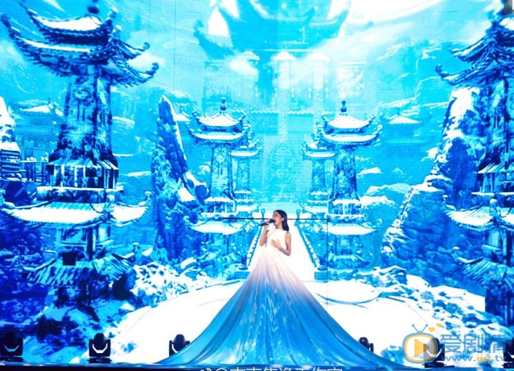 吉克隽逸晚礼服写真 吉克隽逸高清写真_吉克隽逸高清剧照