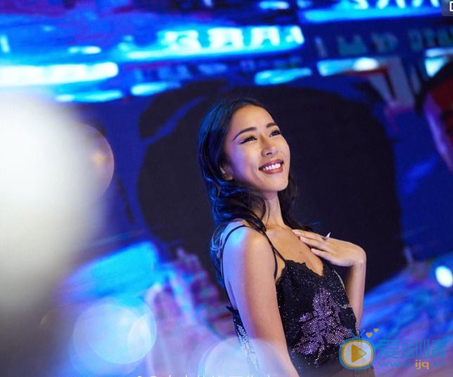 吉克隽逸可爱写真 吉克隽逸高清写真_吉克隽逸高清剧照