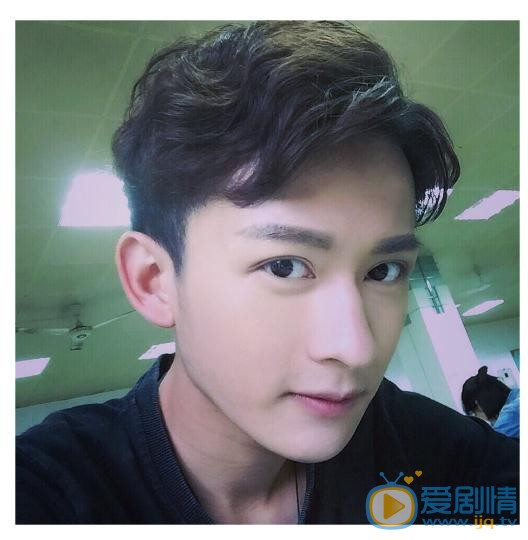 陈斯琪自拍写真 陈斯琪高清写真_陈斯琪高清剧照