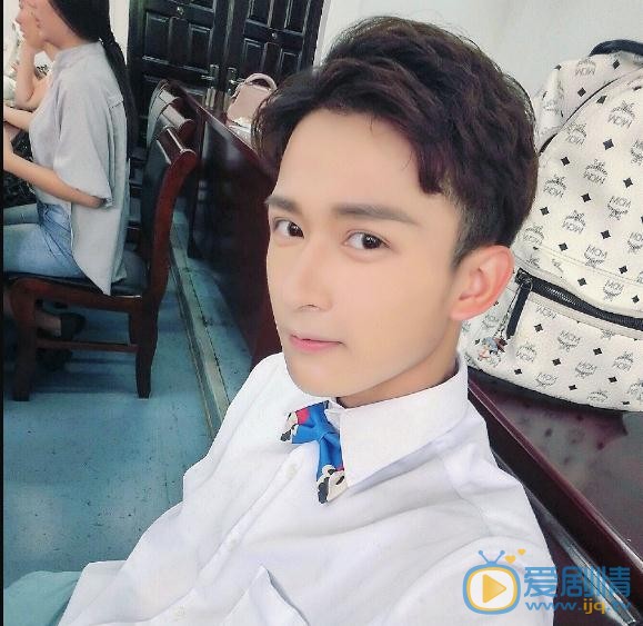 陈斯琪自拍写真 陈斯琪高清写真_陈斯琪高清剧照