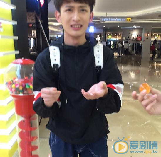 陈斯琪街拍写真 陈斯琪高清写真_陈斯琪高清剧照