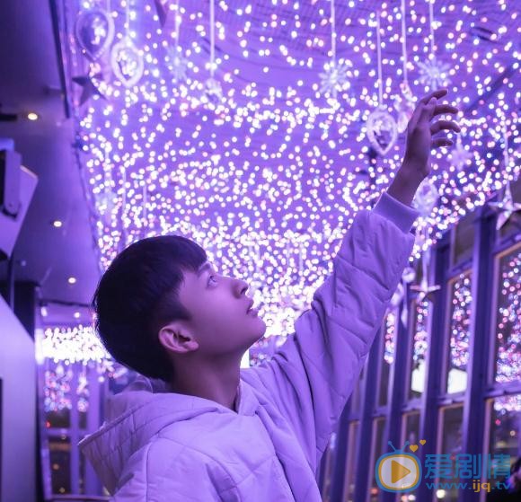 陈斯琪帅气写真 陈斯琪高清写真_陈斯琪高清剧照