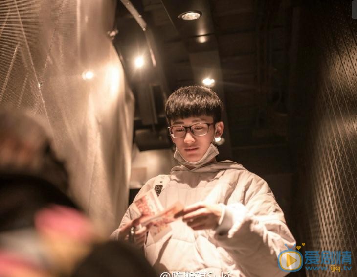 陈斯琪帅气写真 陈斯琪高清写真_陈斯琪高清剧照