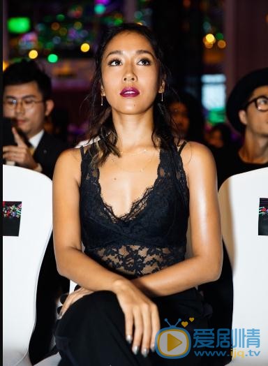 吉克隽逸俏丽写真 吉克隽逸高清写真_吉克隽逸高清剧照