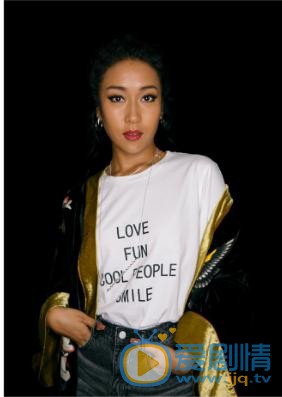 吉克隽逸俏丽写真 吉克隽逸高清写真_吉克隽逸高清剧照