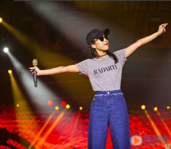 吉克隽逸气质写真 吉克隽逸高清写真_吉克隽逸高清剧照