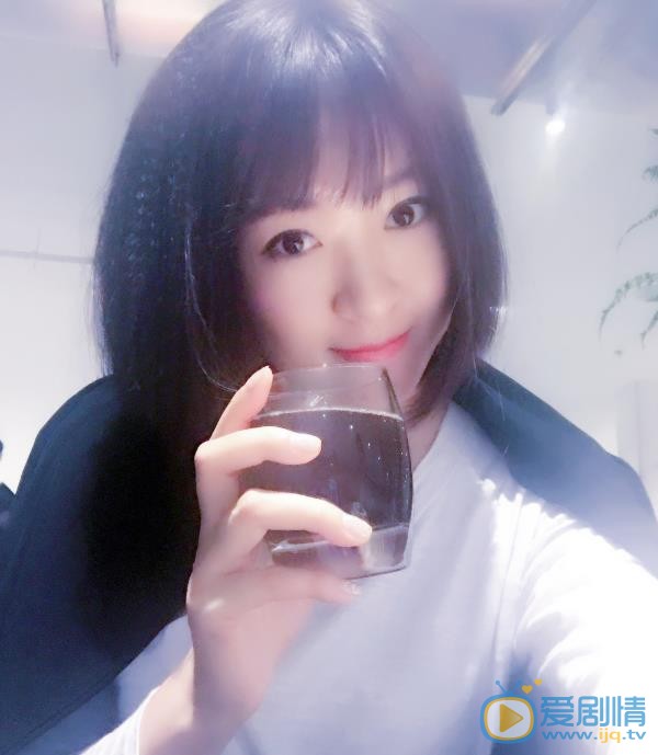 阿悄生活照 阿悄高清写真_阿悄高清剧照