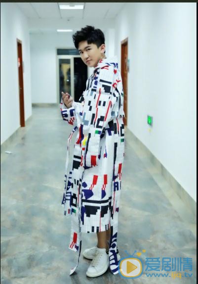 张大大帅气写真 张大大高清写真_张大大高清剧照