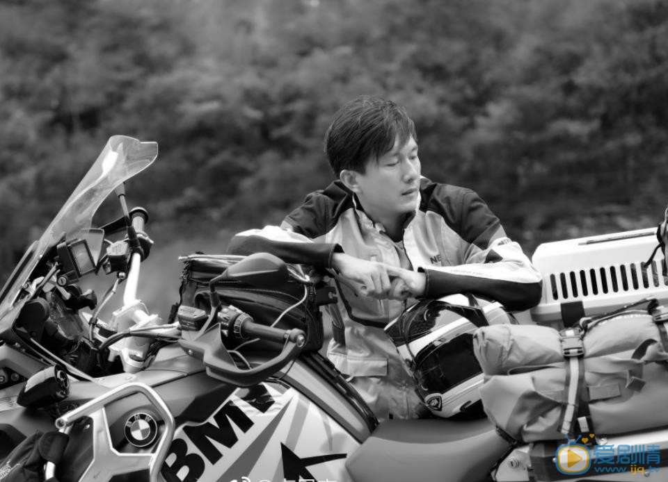 卢星宇骑行照 卢星宇高清写真_卢星宇高清剧照