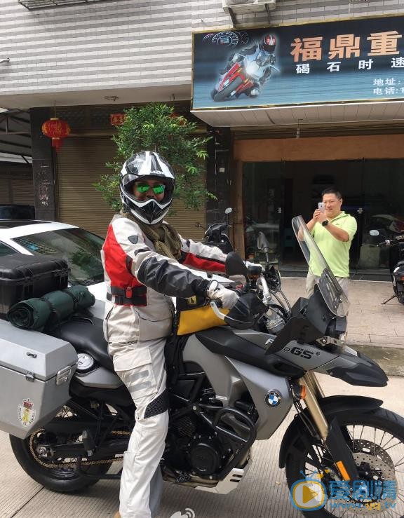 卢星宇骑行照 卢星宇高清写真_卢星宇高清剧照