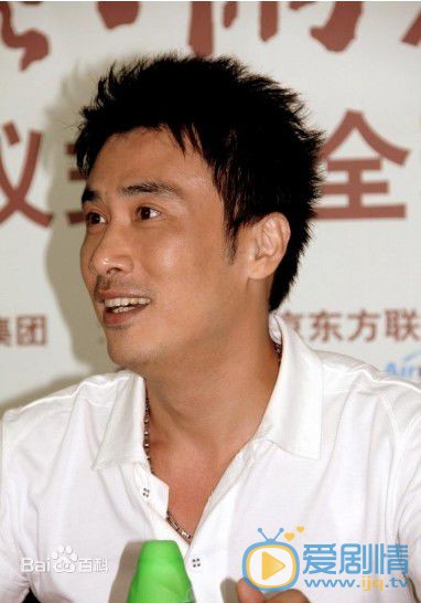 柳云龙活动照 柳云龙高清写真_柳云龙高清剧照
