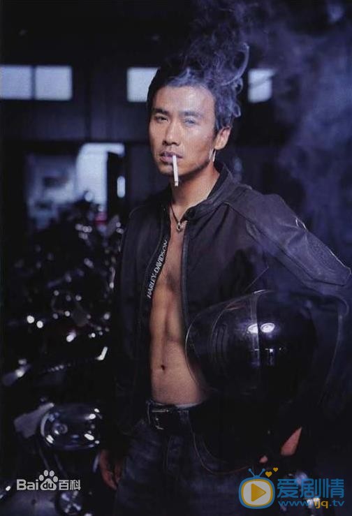 柳云龙绅士写真 柳云龙高清写真_柳云龙高清剧照
