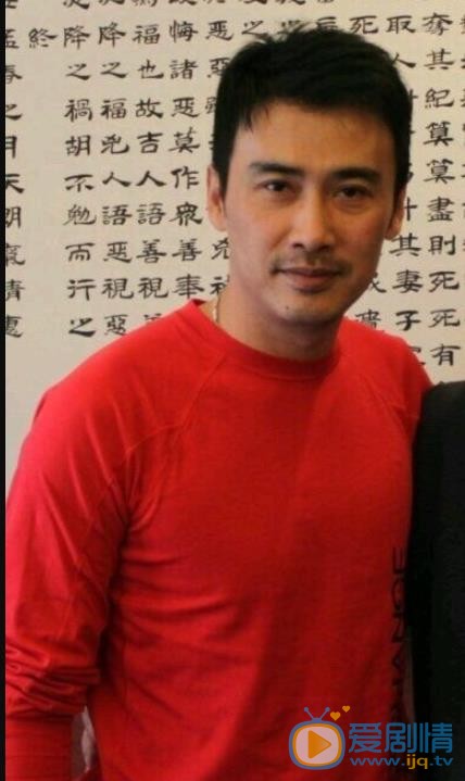 柳云龙生活照 柳云龙高清写真_柳云龙高清剧照